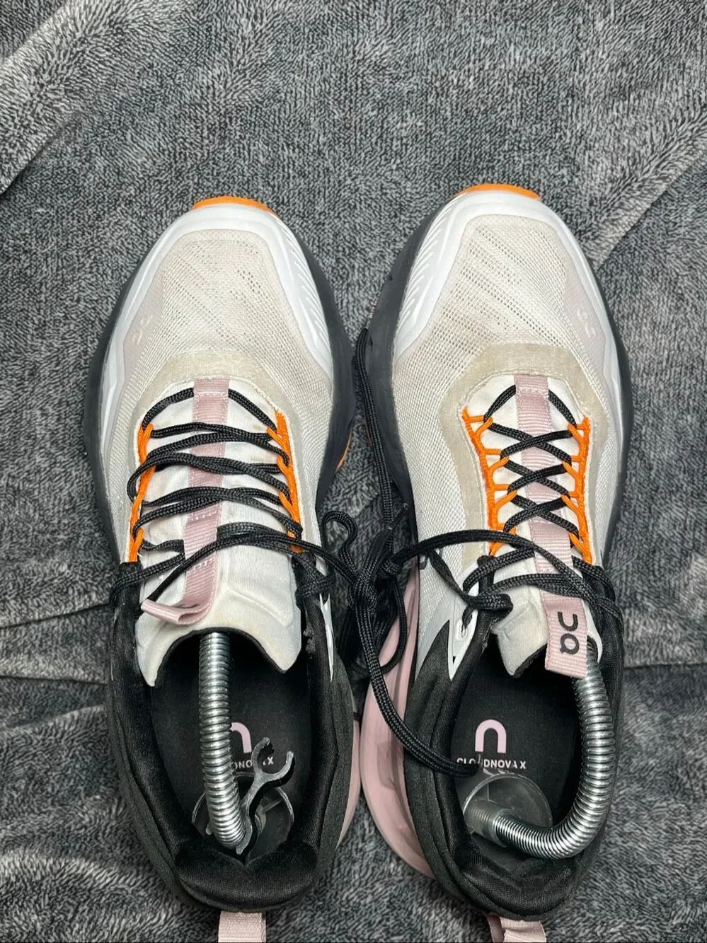 On Cloud Cloudnova X Women's 8.5 Running Shoes White Black Orange Pink 3WE304127